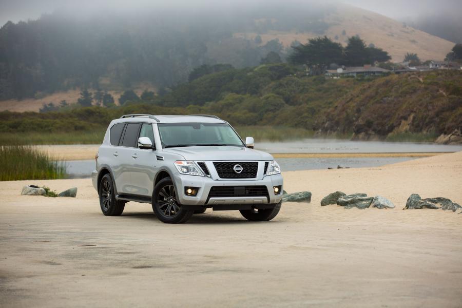  Nissan Armada 2016 года  (фото 5 из 40)